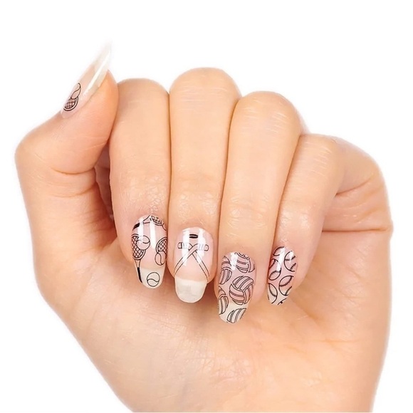 Color Street Nail Polish Strips Set - Picture 6 of 13